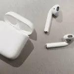 Come collegare gli AirPods al proprio smartphone o iPad