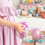 Cosa Regalare a una Neo Mamma: Idee Speciali e Indimenticabili