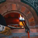 Come pulire la pietra refrattaria del forno