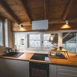 Come togliere l'odore di fritto dalla cucina